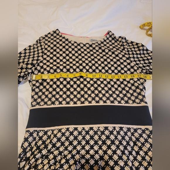 Eliza J Dress Womens size 10 Pleated Black Cream Academia Maximalist Half Sleeve - Picture 4 of 8